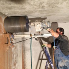 Алмазное бурение стен