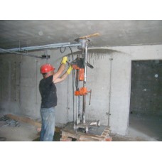 Алмазное бурение потолка